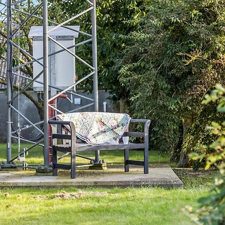 6 Bedroom Beautiful In Эрёскёбинг