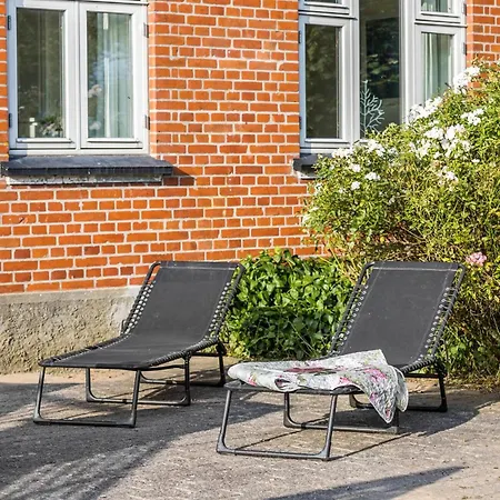 6 Bedroom Beautiful In Semesterbostad Ærøskøbing