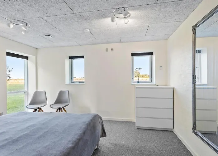 6 Bedroom Beautiful In * Aeroskobing