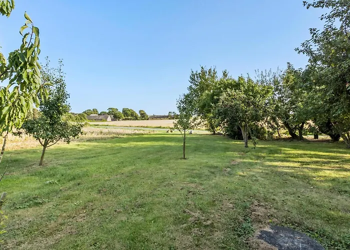 6 Bedroom Beautiful In Holiday home