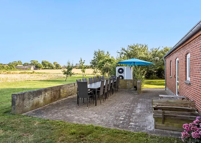 6 Bedroom Beautiful In Holiday home Aeroskobing